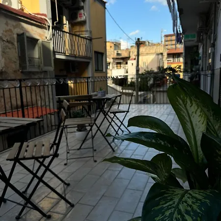 Anma Aparthotel *